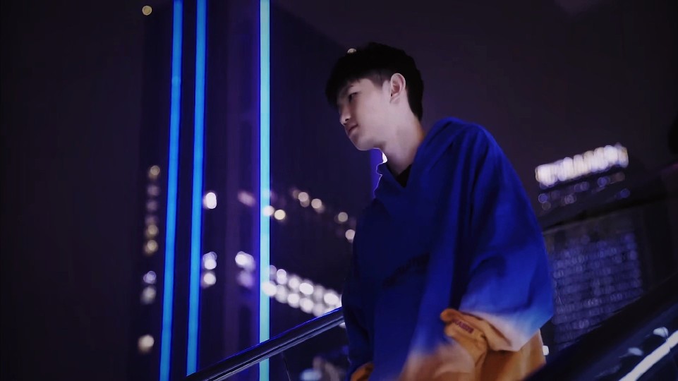 两队间的比